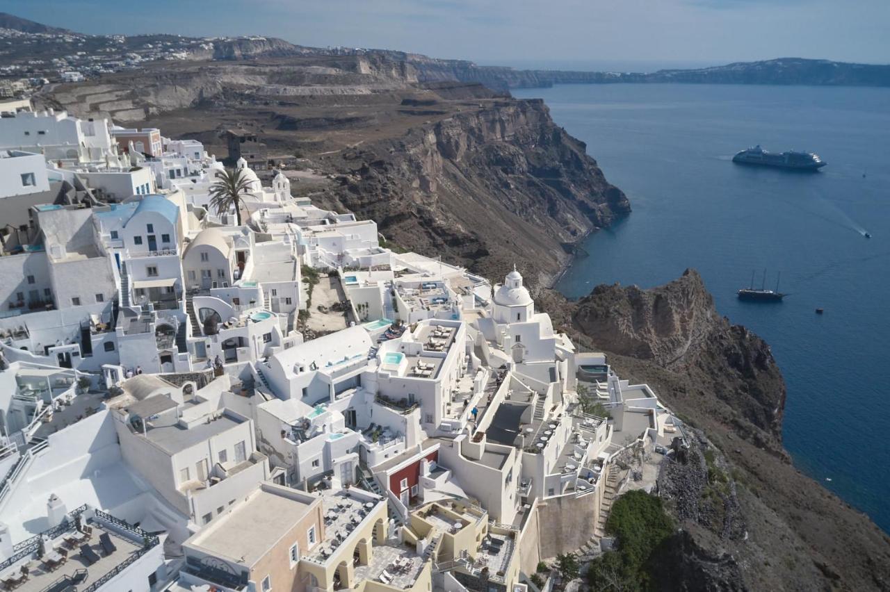 Amphitheater Cave Houses 费拉 外观 照片